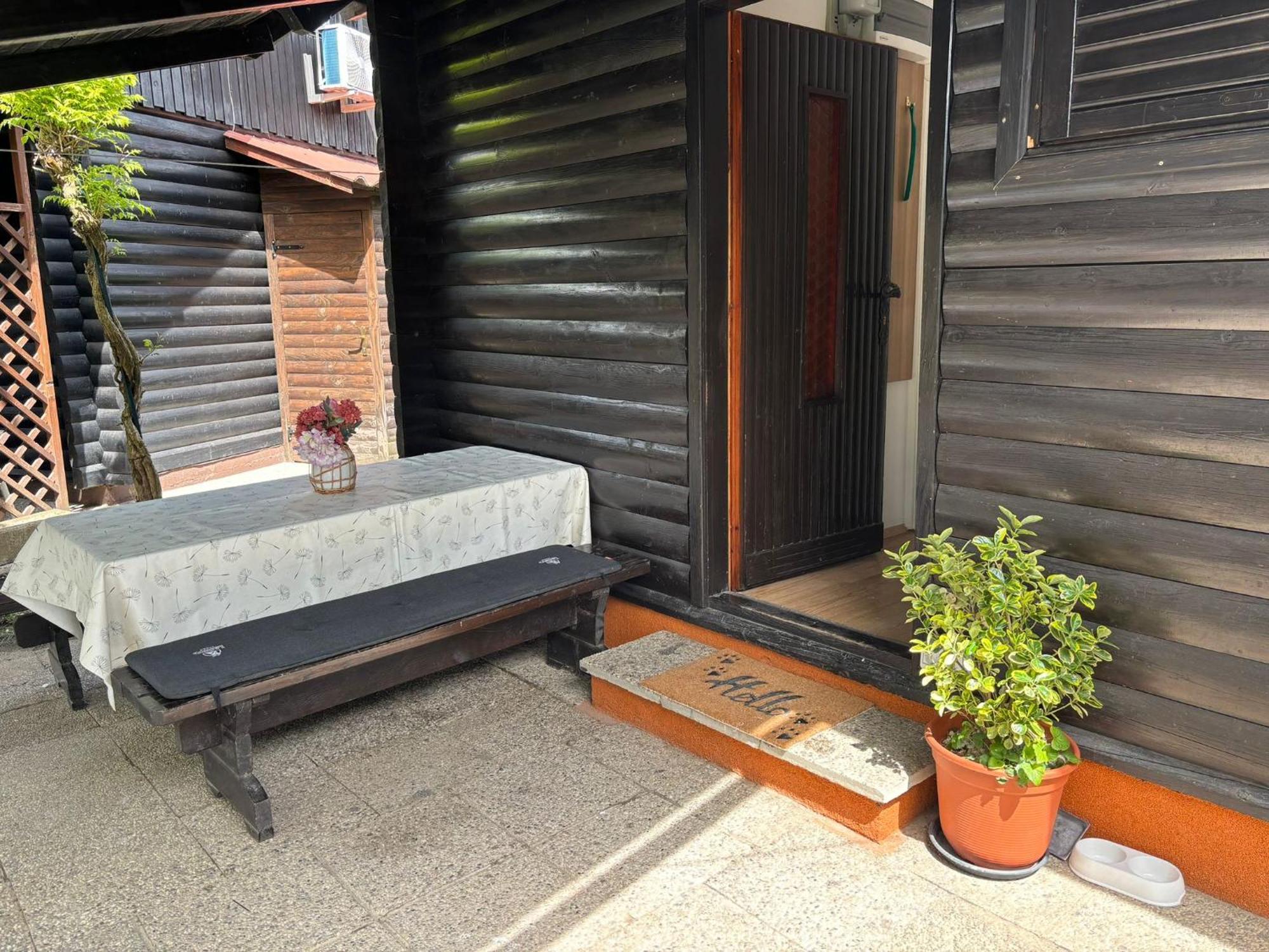 Green Sky House Mostec Extérieur photo